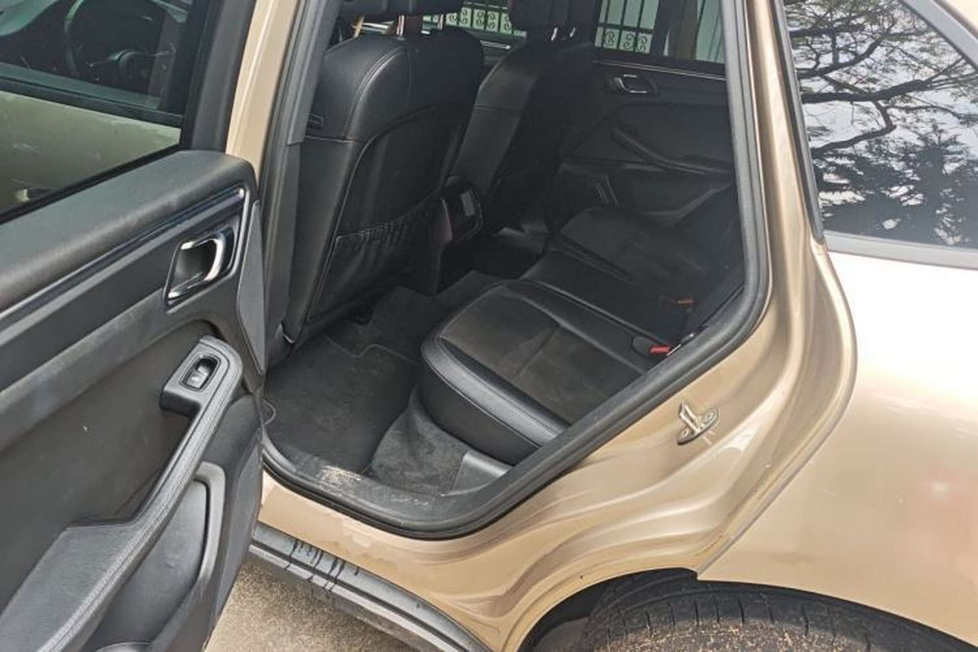 Used Porsche Macan 2014 Macan 2.0T Left Rear Seat