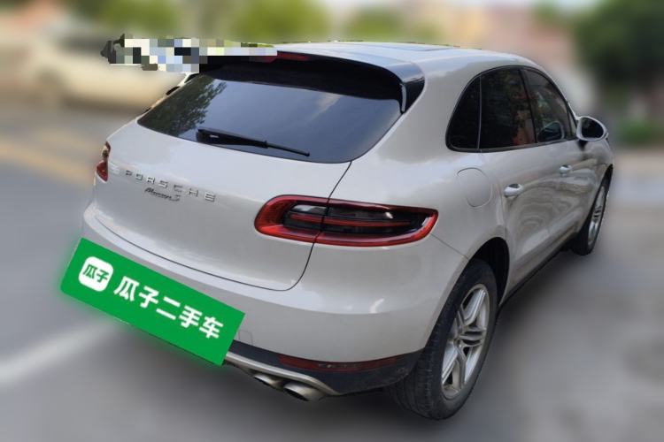 Used Porsche Macan 2014 Macan 2.0T Rear Right 45 Deg