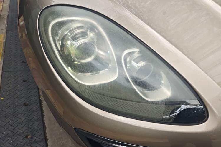 Used Porsche Macan 2014 Macan 2.0T Right Front Headlight