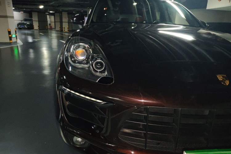 Used Porsche Macan 2014 Macan S 3.0T Right Front Headlight