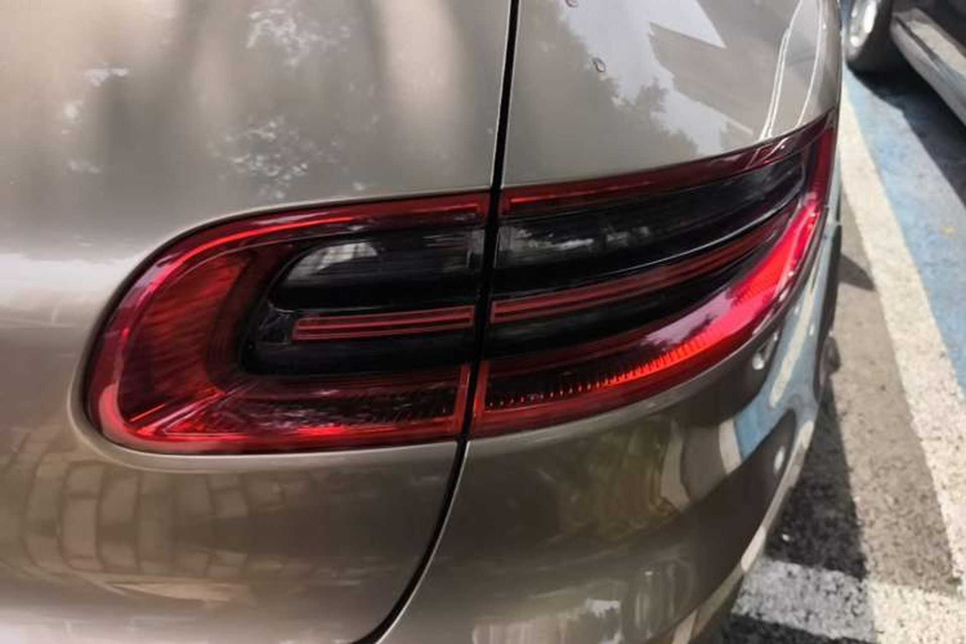 Used Porsche Macan 2014 Macan 2.0T Right Rear Taillight