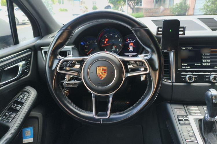 Used Porsche Macan 2014 Macan 2.0T Steering Wheel