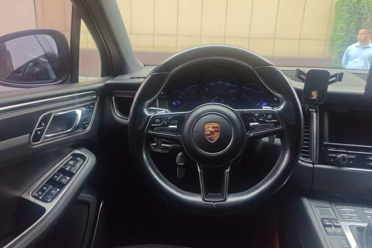 Used Porsche Macan 2014 Macan 2.0T Steering Wheel