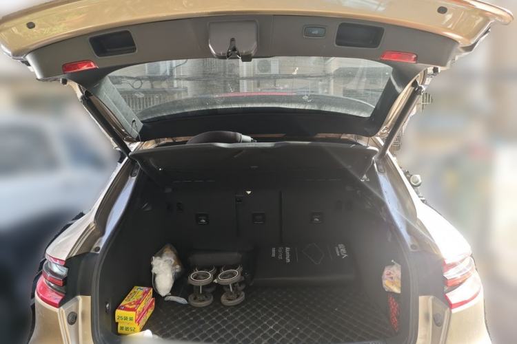 Used Porsche Macan 2014 Macan 2.0T Trunk