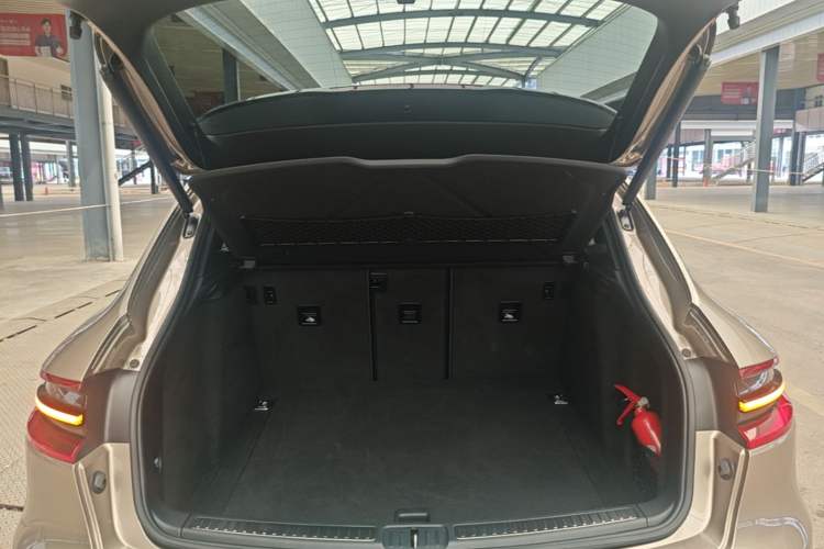 Used Porsche Macan 2014 Macan S 3.0T Trunk