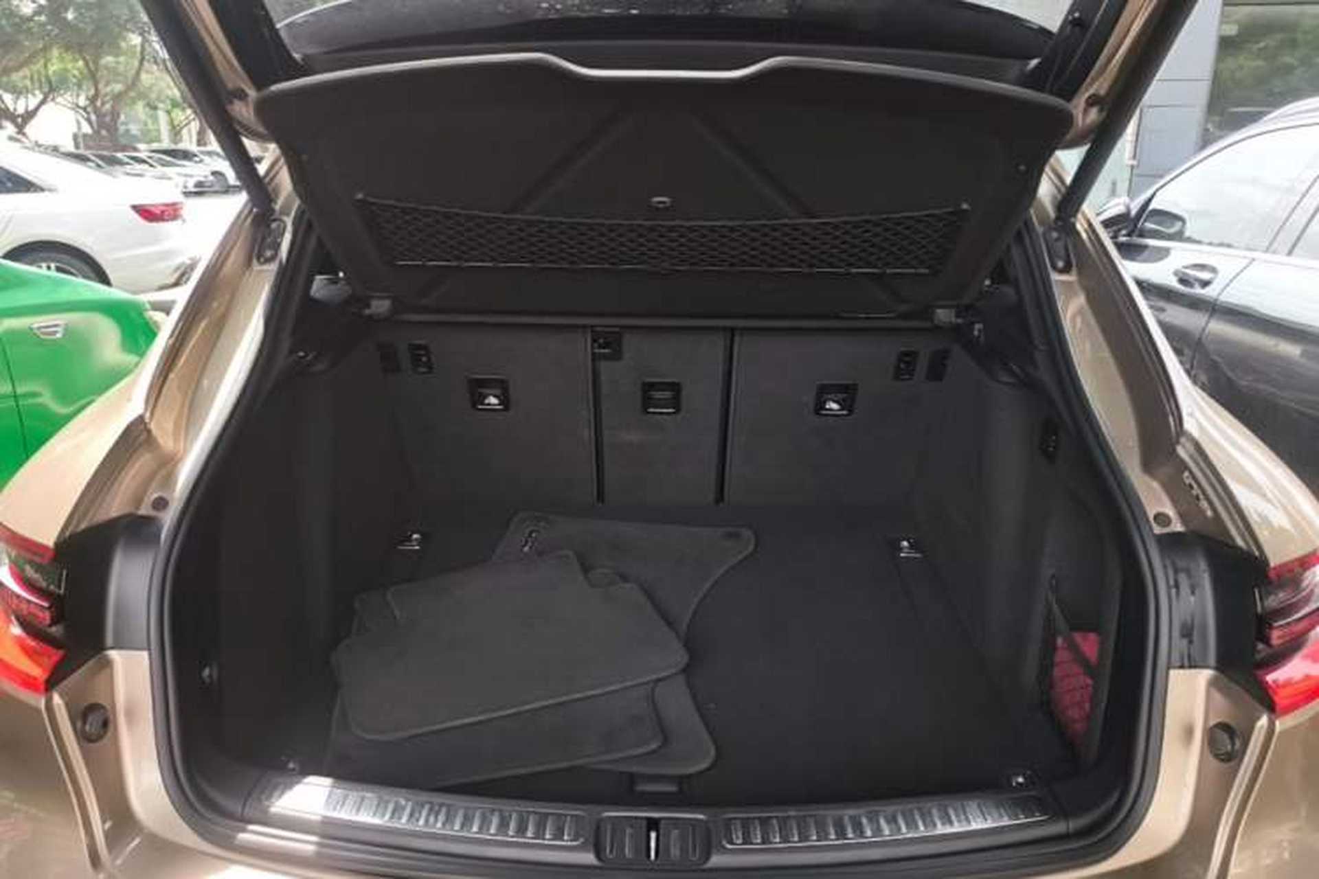 Used Porsche Macan 2014 Macan 2.0T Trunk