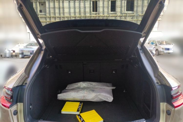 Used Porsche Macan 2014 Macan 2.0T Trunk