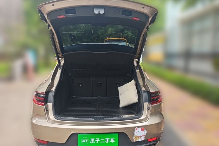 Used Porsche Macan 2014 Macan 2.0T Trunk