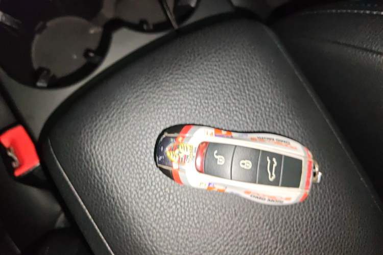Used Porsche Macan 2014 Macan S 3.0T Vehicle Key