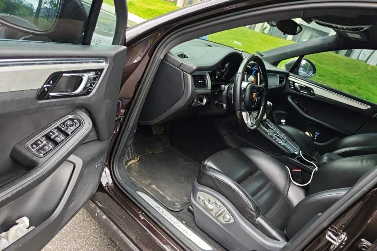 Used Porsche Macan 2014 Macan Turbo 3.6T Driver Seat