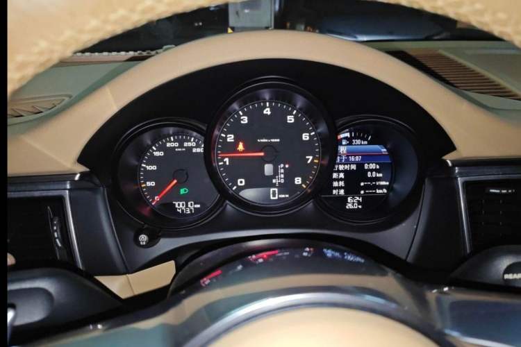 Used Porsche Macan 2014 Macan 2.0T Instrument Cluster