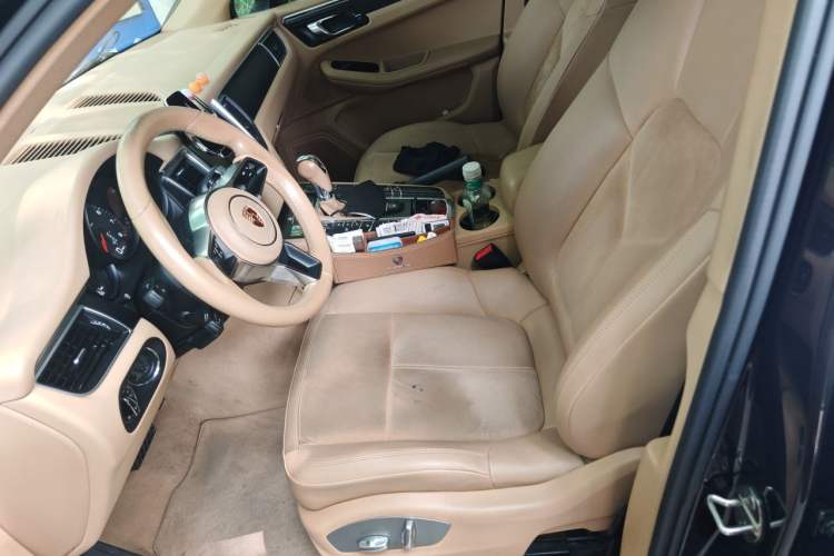 Used Porsche Macan 2014 Macan 2.0T Left Front Seat