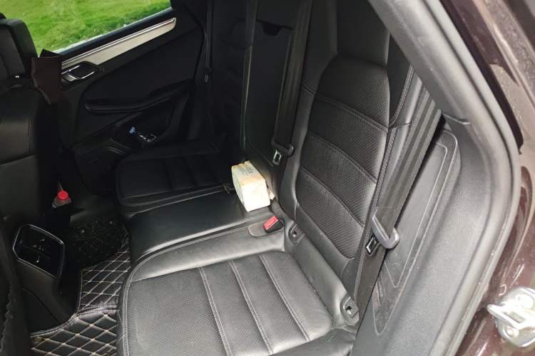 Used Porsche Macan 2014 Macan Turbo 3.6T Left Rear Seat