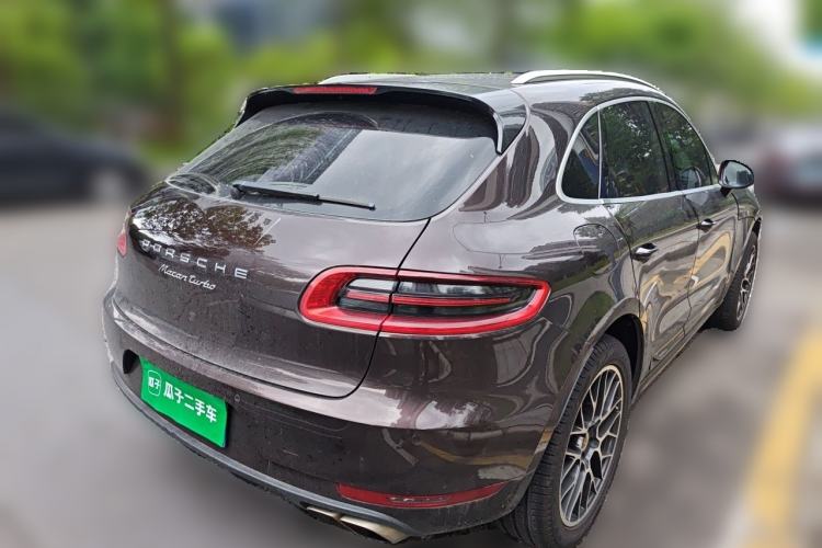 Used Porsche Macan 2014 Macan Turbo 3.6T Rear Right 45 Deg
