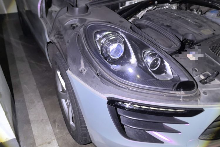 Used Porsche Macan 2014 Macan 2.0T Right Front Headlight