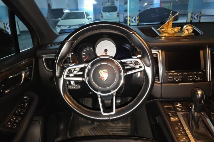 Used Porsche Macan 2014 Macan S 3.0T Steering Wheel