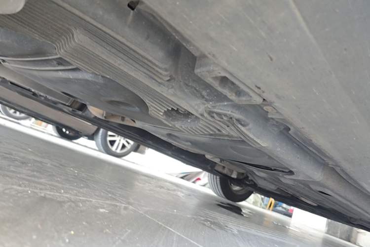 Used Porsche Macan 2014 Macan 2.0T Chassis Rear Right