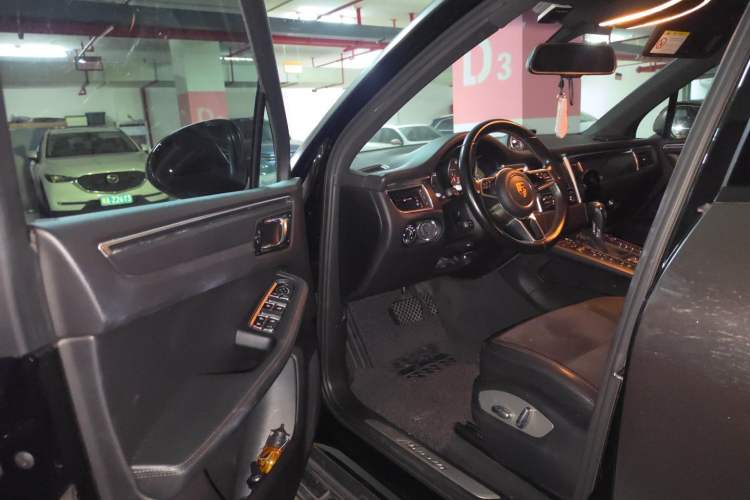Used Porsche Macan 2014 Macan 2.0T Driver Seat