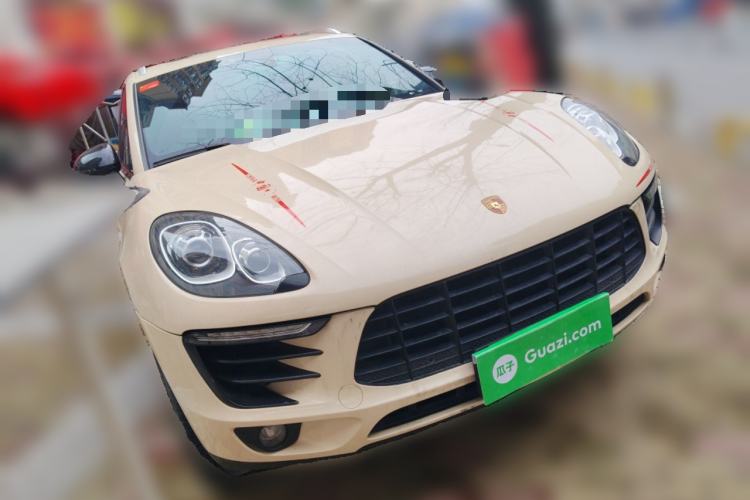 Used Porsche Macan 2014 Macan 2.0T Front Right 45 Deg