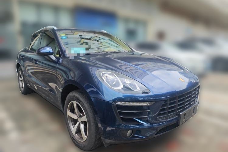 Used Porsche Macan 2014 Macan 2.0T Front Right 45 Deg