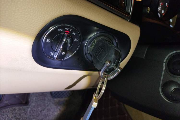 Used Porsche Macan 2014 Macan S 3.0T Gear Lever