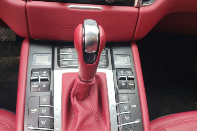 Used Porsche Macan 2014 Macan 2.0T Gear Lever