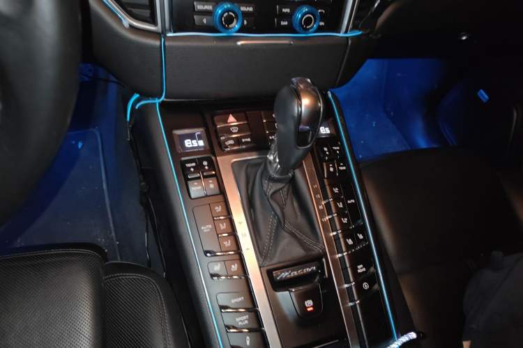 Used Porsche Macan 2014 Macan S 3.0T Gear Lever