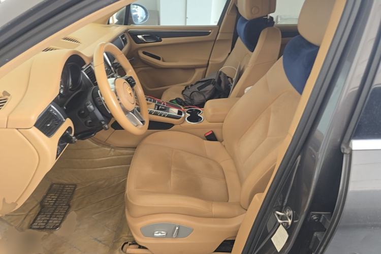 Used Porsche Macan 2014 Macan 2.0T Left Front Seat