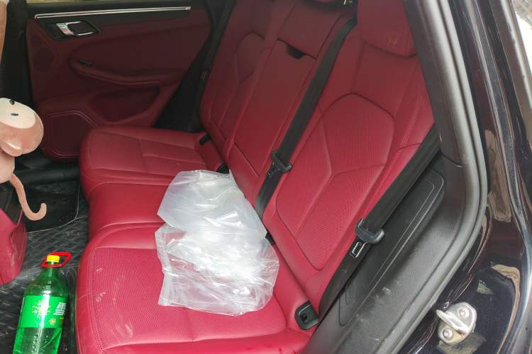 Used Porsche Macan 2014 Macan 2.0T Left Rear Seat