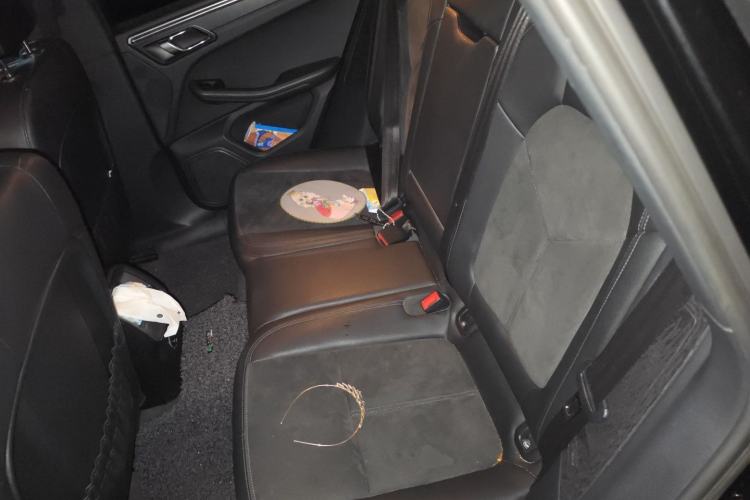 Used Porsche Macan 2014 Macan 2.0T Left Rear Seat