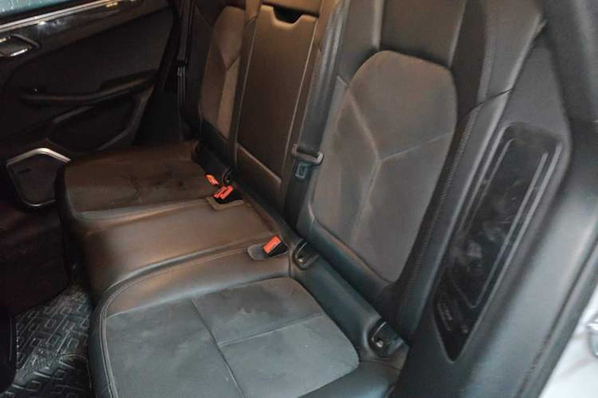 Used Porsche Macan 2014 Macan 2.0T Left Rear Seat