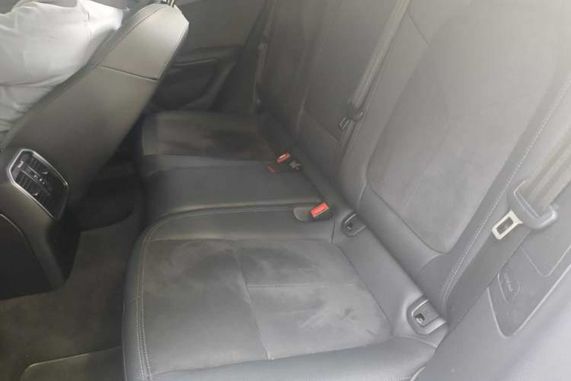 Used Porsche Macan 2014 Macan 2.0T Left Rear Seat