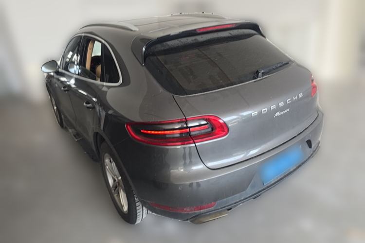 Used Porsche Macan 2014 Macan 2.0T Rear Left 45 Deg