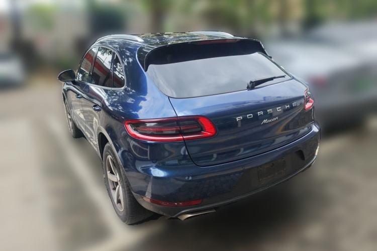 Used Porsche Macan 2014 Macan 2.0T Rear Left 45 Deg