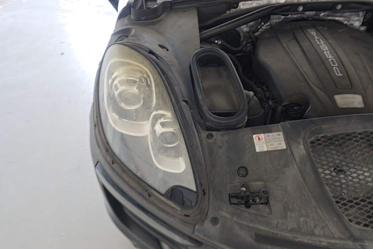 Used Porsche Macan 2014 Macan 2.0T Right Front Headlight
