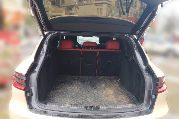 Used Porsche Macan 2014 Macan 2.0T Trunk