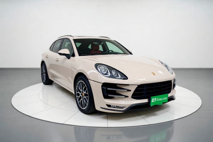 Used Porsche Macan 2014 Macan Turbo 3.6T Front Right 45 Deg