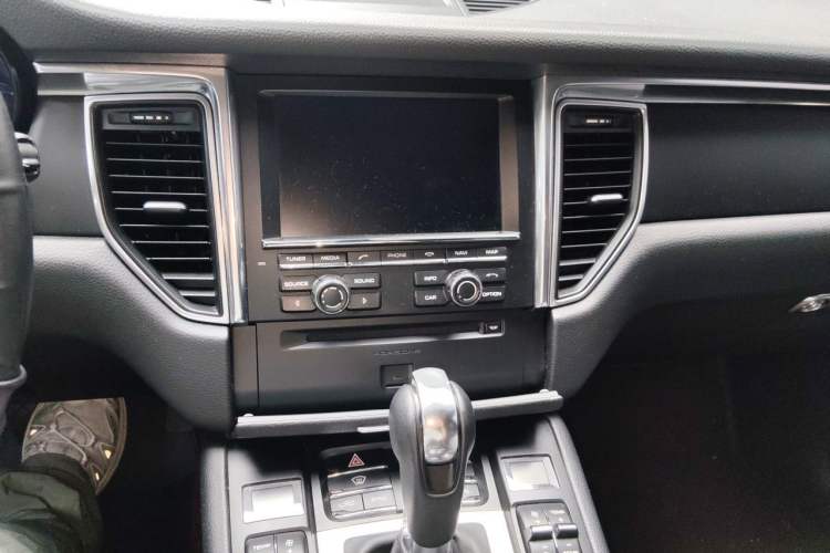 Used Porsche Macan 2014 Macan 2.0T Audio And AC Panel