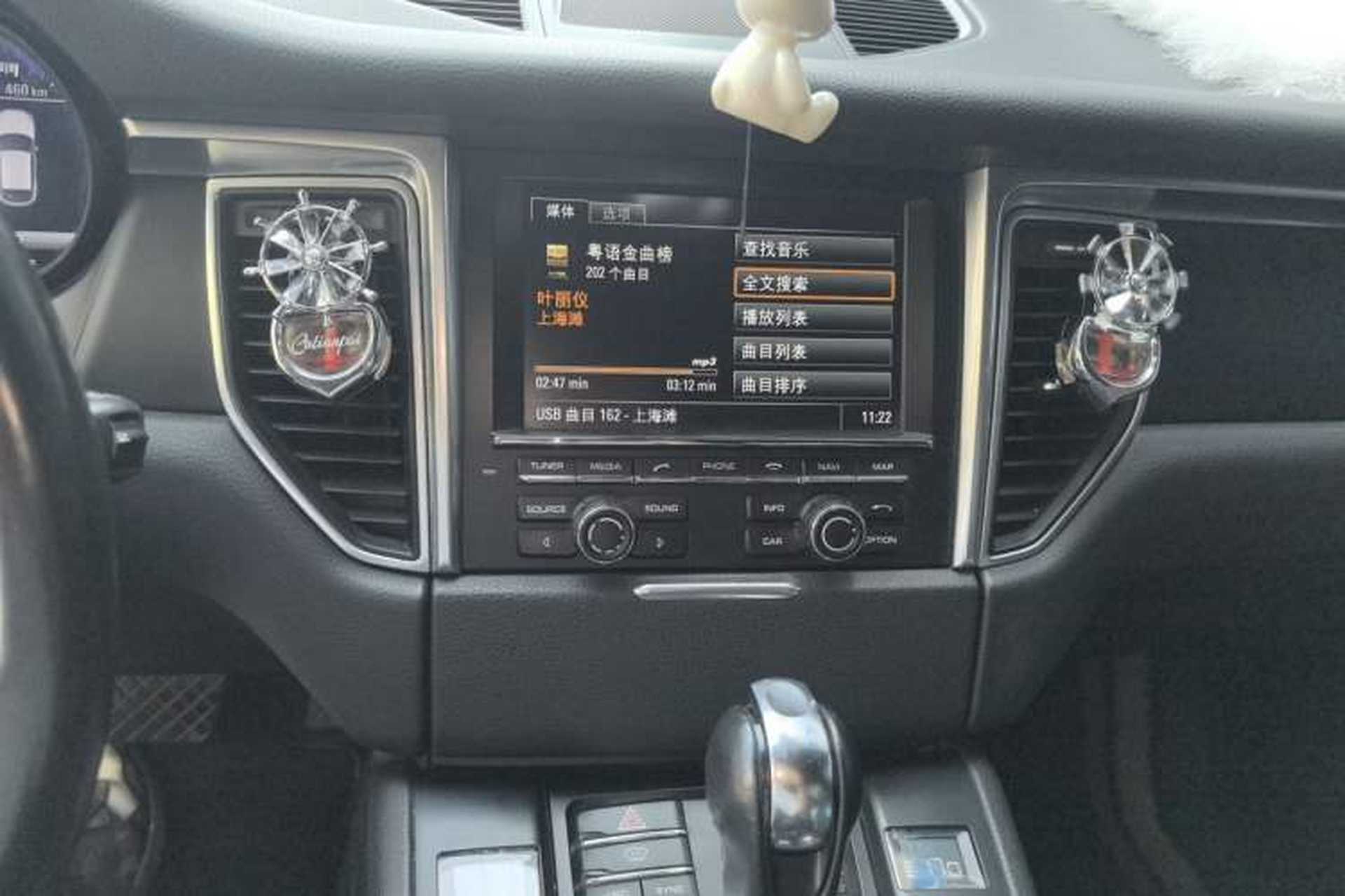 Used Porsche Macan 2014 Macan 2.0T Audio And AC Panel