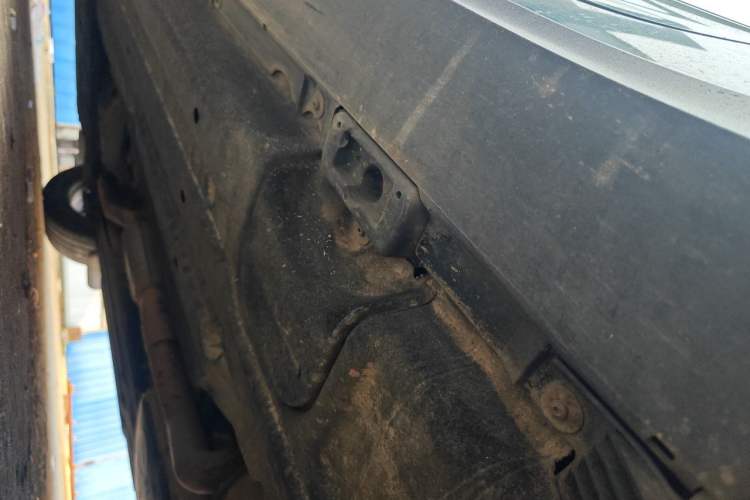 Used Porsche Macan 2014 Macan 2.0T Chassis Rear Left