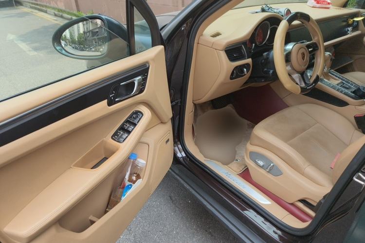 Used Porsche Macan 2014 Macan 2.0T Driver Seat