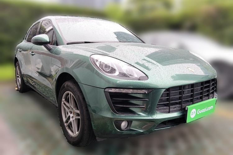 Used Porsche Macan 2014 Macan 2.0T Front Right 45 Deg