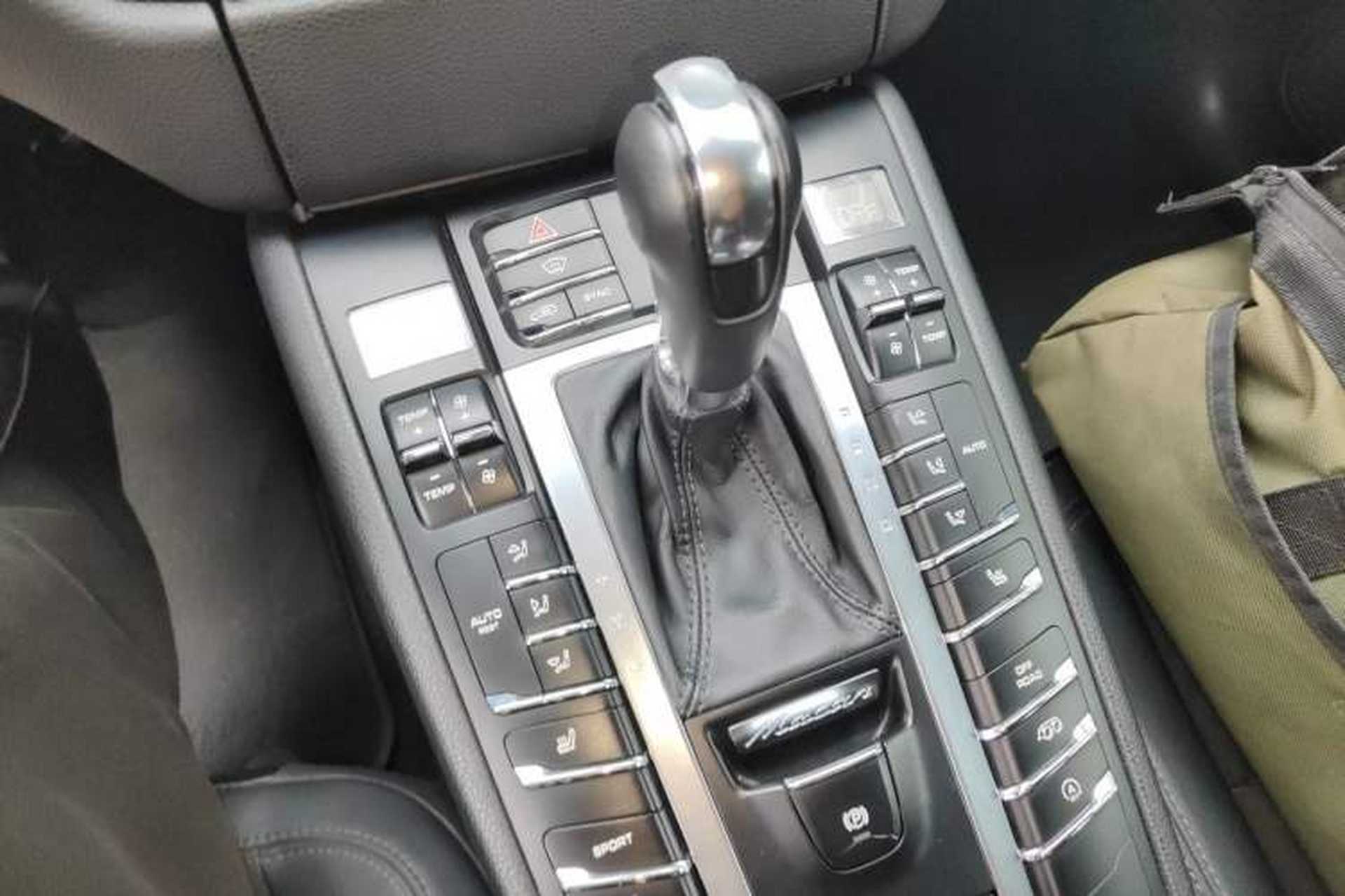 Used Porsche Macan 2014 Macan 2.0T Gear Lever
