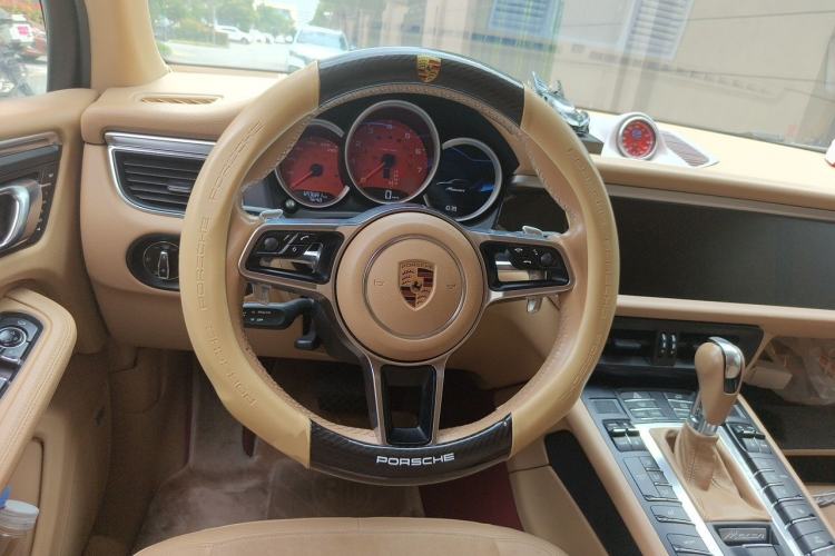 Used Porsche Macan 2014 Macan 2.0T Steering Wheel