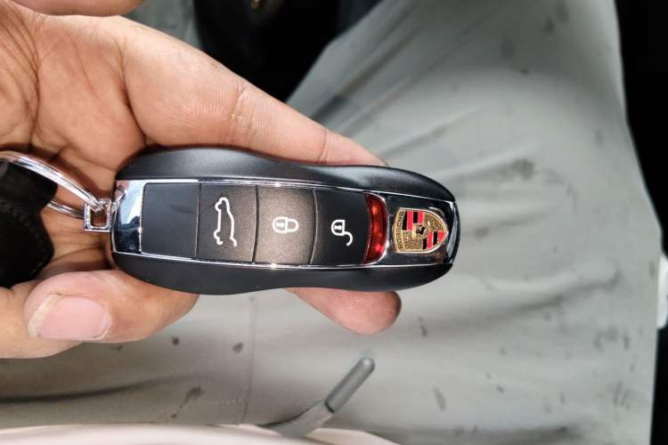 Used Porsche Macan 2014 Macan 2.0T Vehicle Key