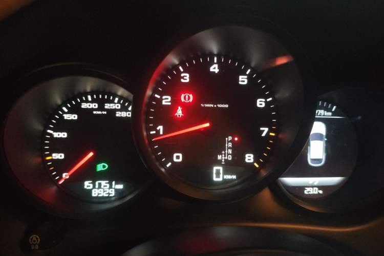 Used Porsche Macan 2014 Macan 2.0T Instrument Cluster