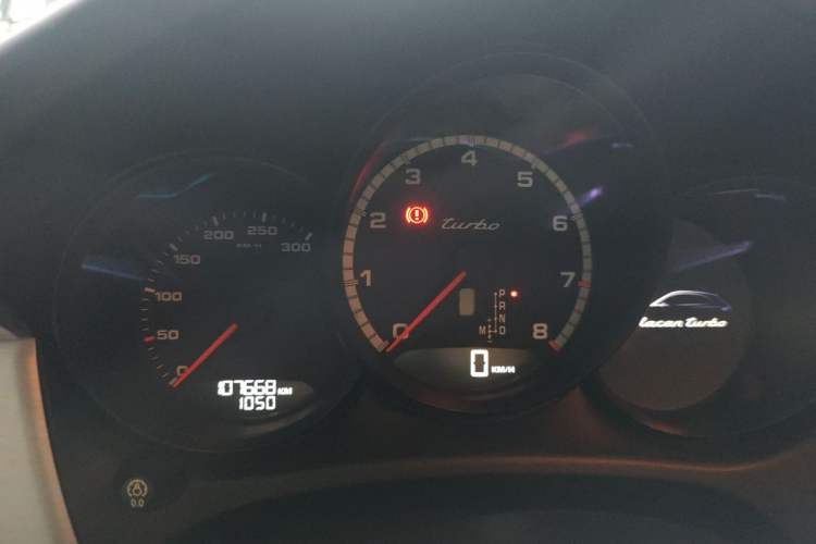 Used Porsche Macan 2014 Macan Turbo 3.6T Instrument Cluster