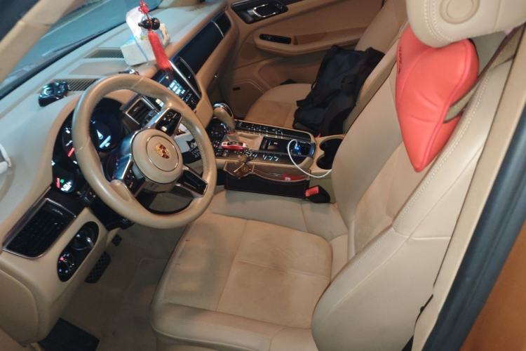 Used Porsche Macan 2014 Macan 2.0T Left Front Seat