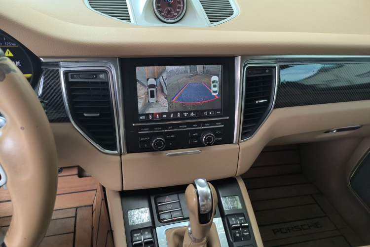 Used Porsche Macan 2014 Macan 2.0T Audio And AC Panel