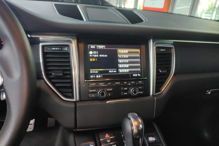 Used Porsche Macan 2014 Macan 2.0T Audio And AC Panel